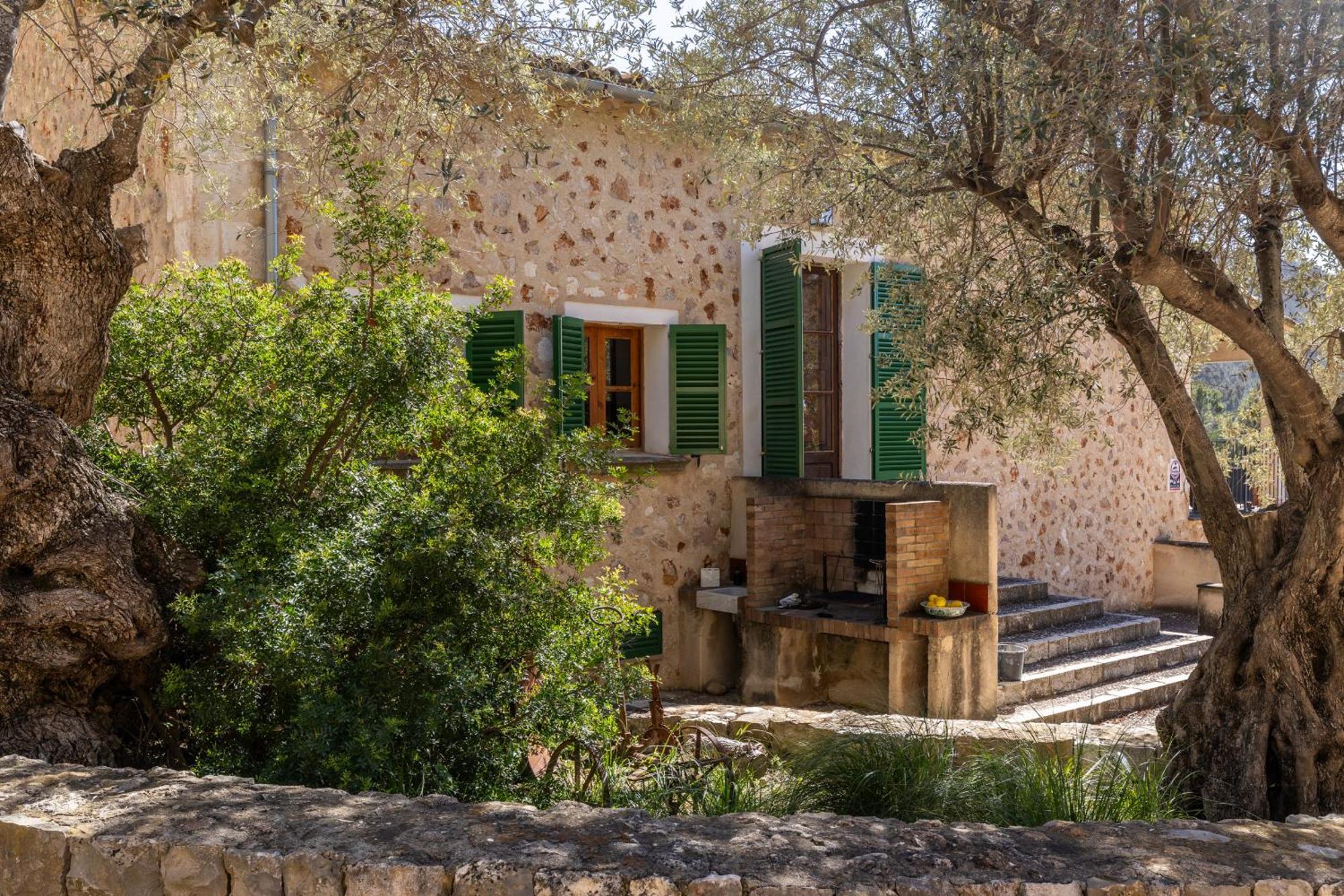 Villa Son Llarg, Estallencs Estellencs (Estellenchs)